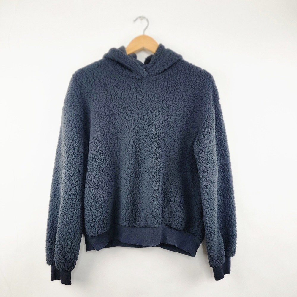 *3/$25 NWT Universal Thread Sherpa Hoodie Sweatshirt Gray Small Comfy Co…